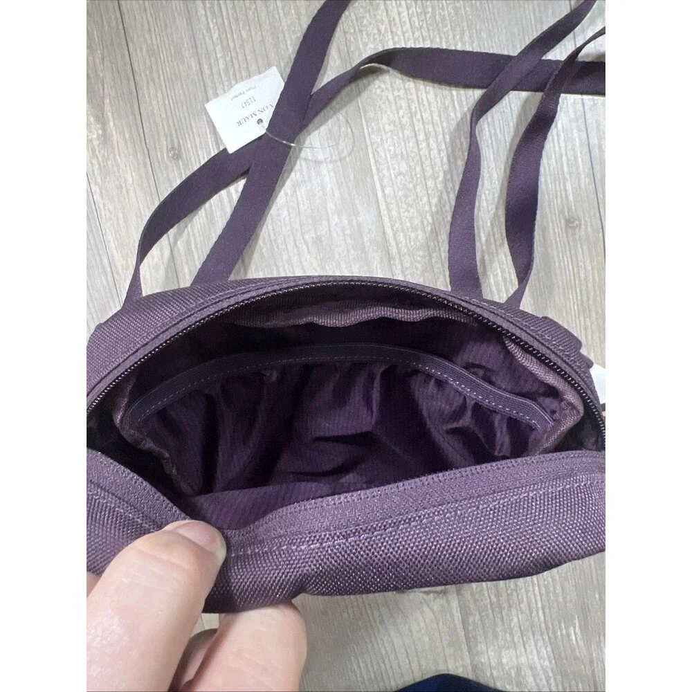 Herschel Classic Crossbody 2L Perfectly Plum NWT